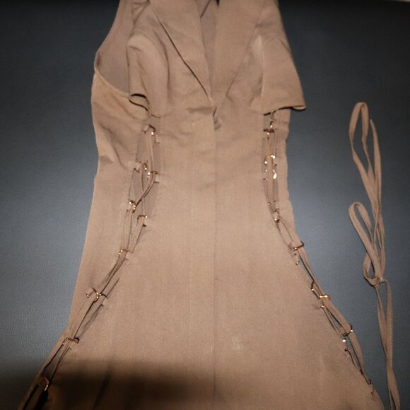 PRETTY LITTLE THING Body Con Dress - Picture 7 of 12